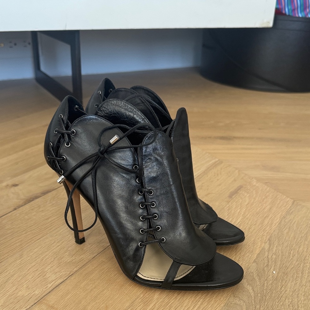 Camilla Skovgaard Elegant Black Lace-Up Heels